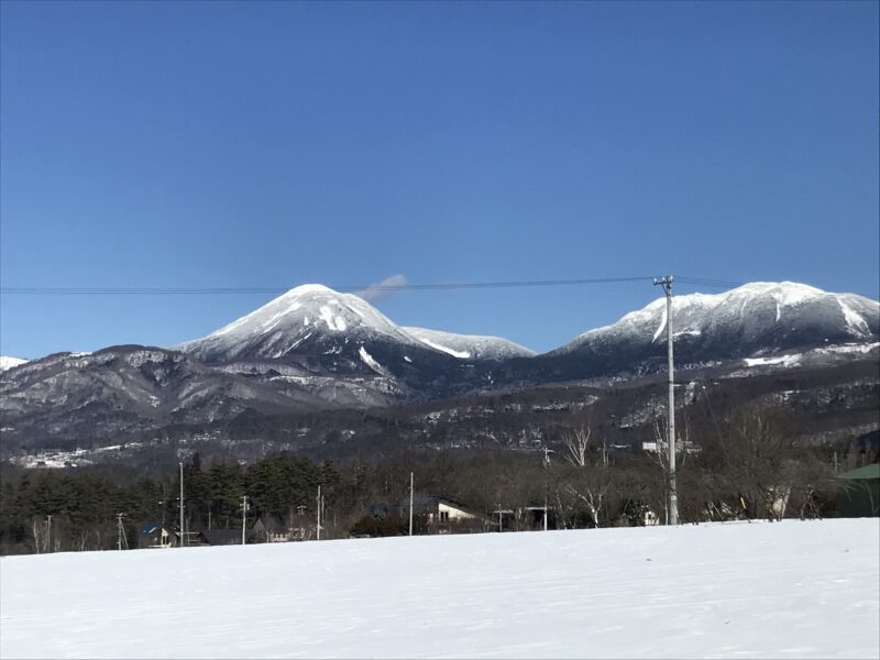 移動中に見えた蓼科山