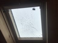 ベルックス天窓のガラス破損 → 無償で点検と交換