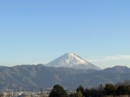 先週末は蓼科の工事現場で打合せ　事務所で軽井沢の住宅の設計打合せ