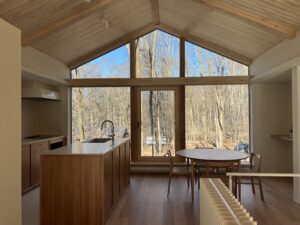 竣工引き渡し（原村）、工事現場へ（霧ヶ峰と松本市）、樹木の選定 / 先週末の林建築設計室