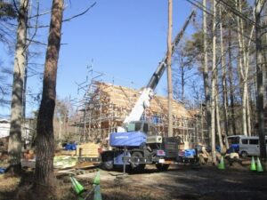 上棟しました「木立ちの家」原村