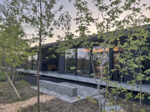 竣工検査(蓼科高原)、樹木の材検(松本市波田)、竣工写真撮影(高森町) / 先週末の林建築設計室
