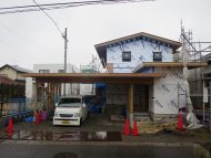 ガレージ部分の上棟「格子戸のコートハウス」松本市