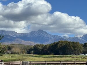 八ヶ岳に初冠雪