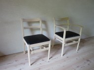 蓼科アトリエの椅子たち