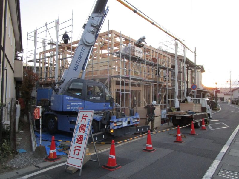 通り土間の家　上棟　松本市