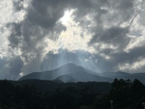 別荘設計の打合せ、高森町の現場へ / 先週末の林建築設計室