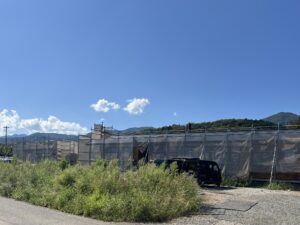 木工事・断熱気密工事　高森町の別荘「南アルプスを望む森の家」