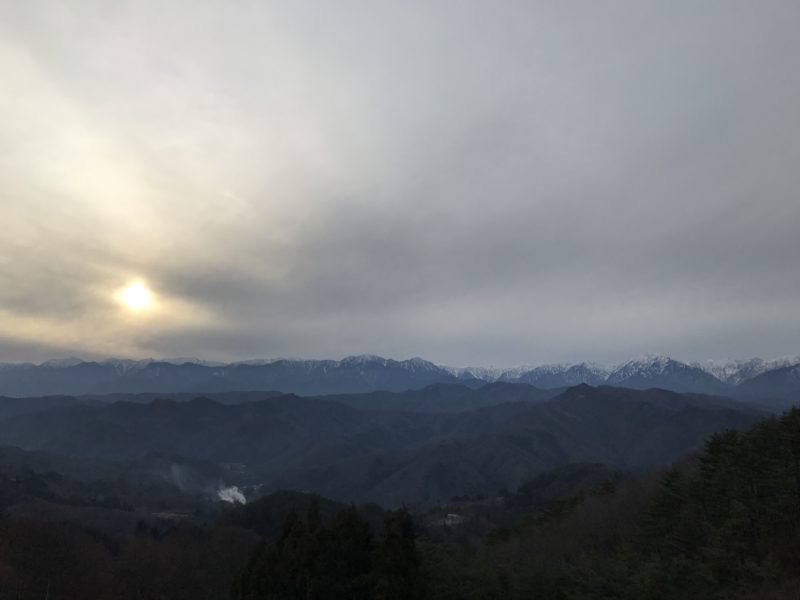 長野市大岡から見る北アルプス